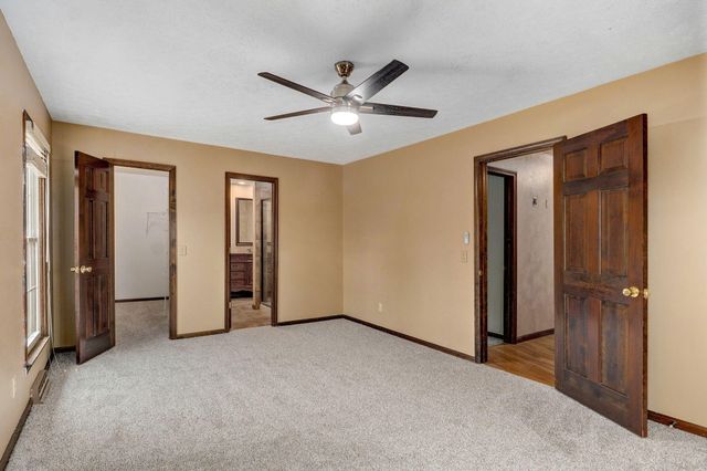 5663 S Farm Road 135, Springfield, MO 65810