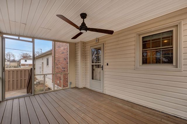 5663 S Farm Road 135, Springfield, MO 65810