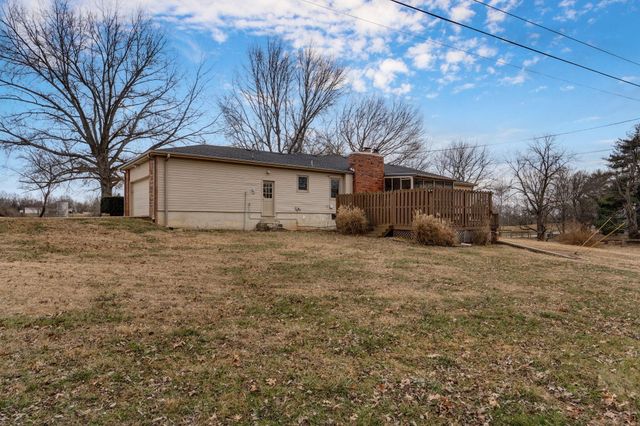 5663 S Farm Road 135, Springfield, MO 65810