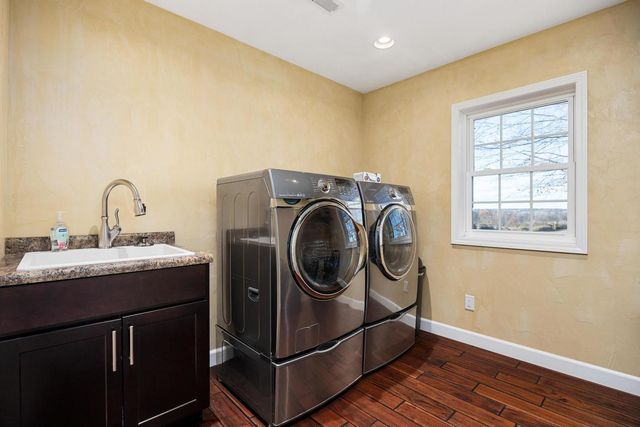 15945 Gresham Road, Mackinaw, IL 61755