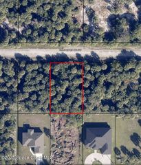 818 Saltwater Street SW, Palm Bay, FL 32908