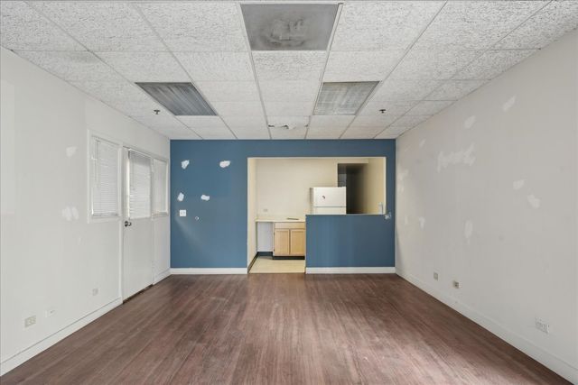 200 N Dearborn Street 7CD, Chicago, IL 60601