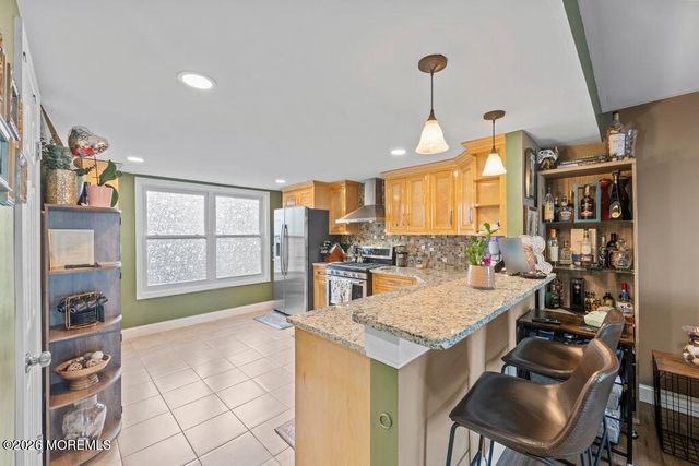 7 Beachway Avenue 6, Keansburg, NJ 07734