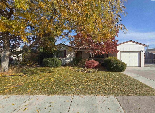 1604 Johnston Ave, Richland, WA 99354
