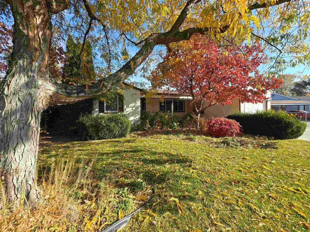 1604 Johnston Ave, Richland, WA 99354