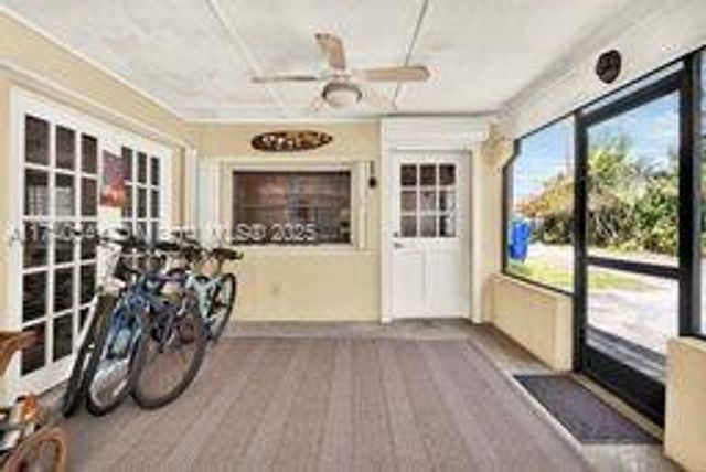 11624 SW 93rd St, Miami, FL 33176