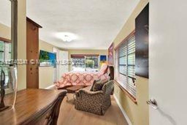 11624 SW 93rd St, Miami, FL 33176