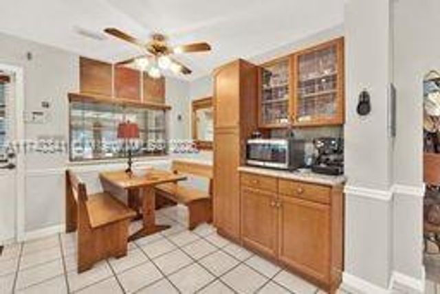 11624 SW 93rd St, Miami, FL 33176