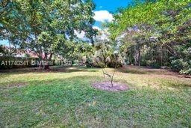 11624 SW 93rd St, Miami, FL 33176