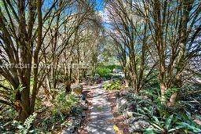 11624 SW 93rd St, Miami, FL 33176