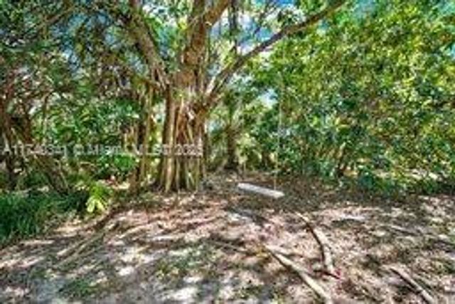 11624 SW 93rd St, Miami, FL 33176