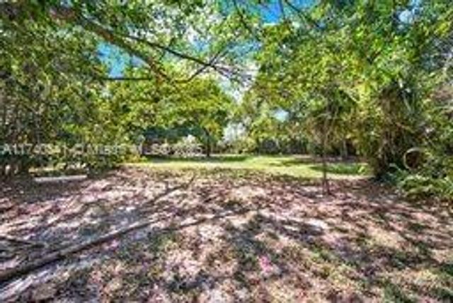 11624 SW 93rd St, Miami, FL 33176