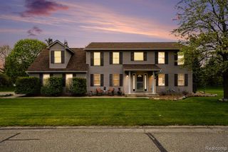 9270 Anacapa Bay Drive, Pinckney, MI 48169