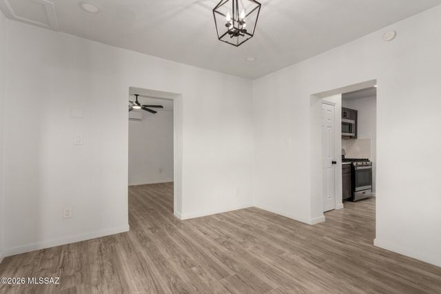 116 W 30th Street, Tucson, AZ 85713