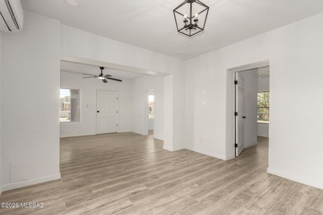 116 W 30th Street, Tucson, AZ 85713