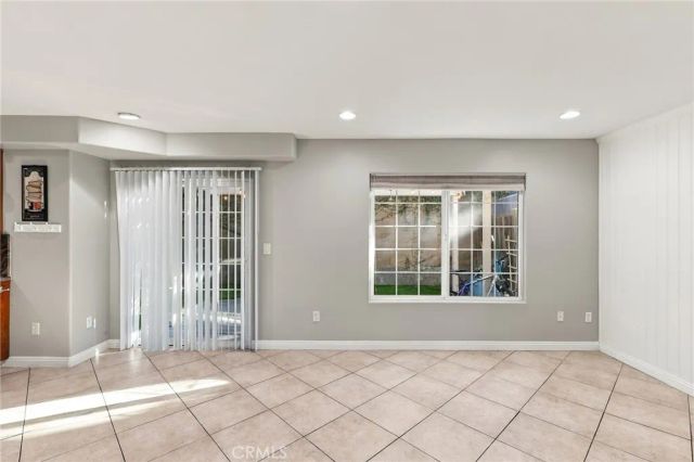 10235 Oklahoma 2, Chatsworth, CA 91311