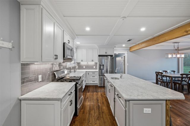 308 Carroll Street, Aledo, TX 76008