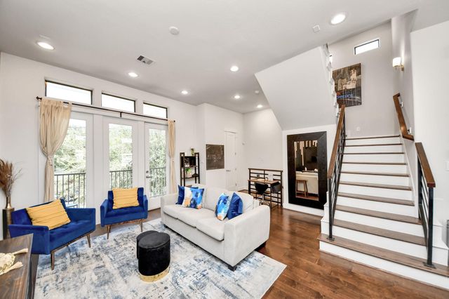 1303 Live Oak Street, Houston, TX 77003