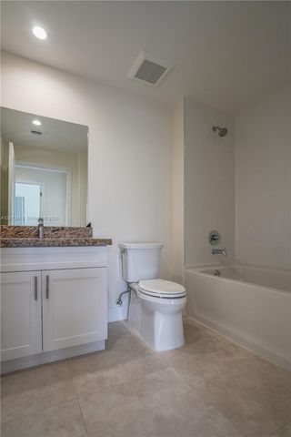 1091 Galiano Street 602, Coral Gables, FL 33134