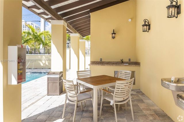 1091 Galiano Street 602, Coral Gables, FL 33134