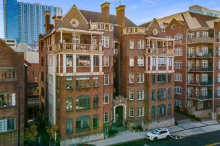 81 Peachtree NE Place 6, Atlanta, GA 30309