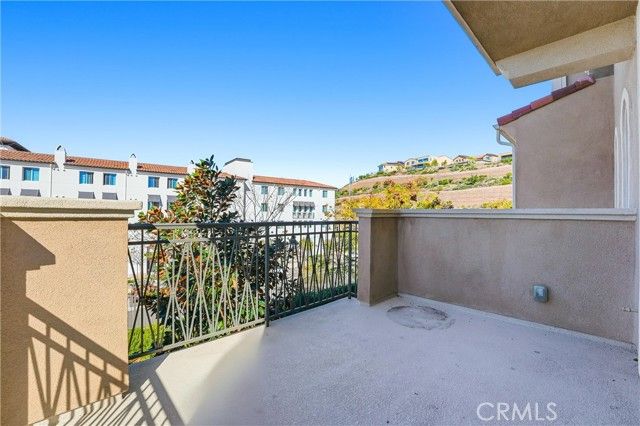 201 Mountain Sage, Lake Forest (el Toro), CA 92610