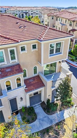 201 Mountain Sage, Lake Forest (el Toro), CA 92610