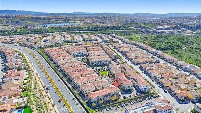 201 Mountain Sage, Lake Forest (el Toro), CA 92610