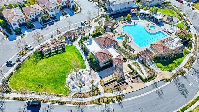 201 Mountain Sage, Lake Forest (el Toro), CA 92610