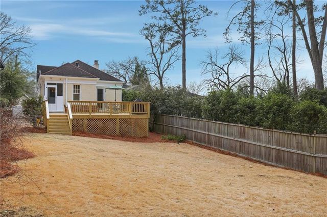 110 Peachtree Hills NE Avenue, Atlanta, GA 30305