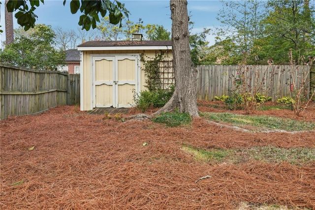 110 Peachtree Hills NE Avenue, Atlanta, GA 30305