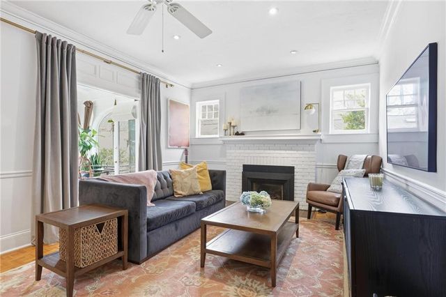 110 Peachtree Hills NE Avenue, Atlanta, GA 30305