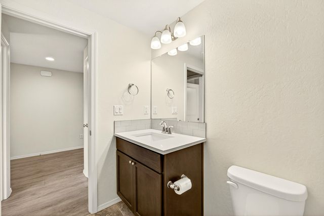 3665 Durst Street, Medford, OR 97504