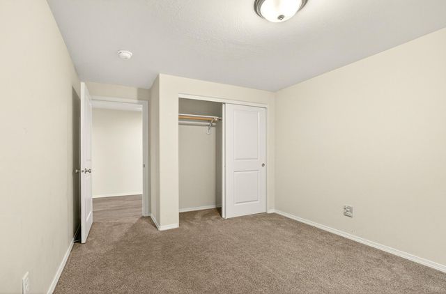 3665 Durst Street, Medford, OR 97504