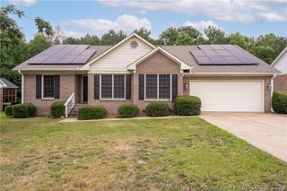 402 ROUNDTRTEE Drive, Fayetteville, NC 28303