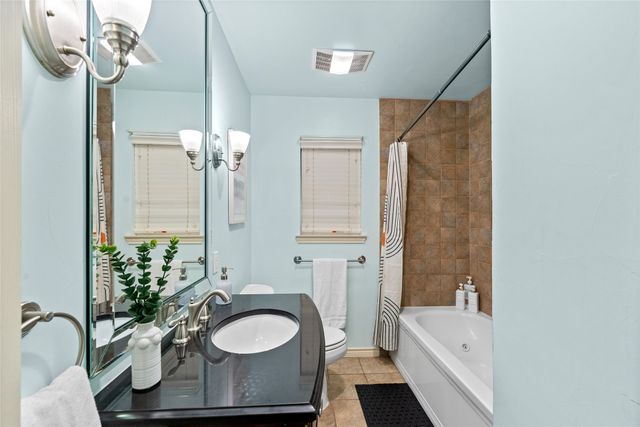 6806 ROYAL Lane, Dallas, TX 75230