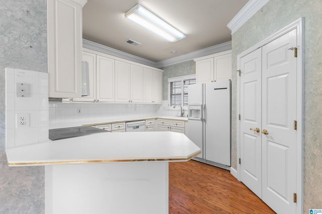 408 ROCKPORT LANE, Hoover, AL 35242