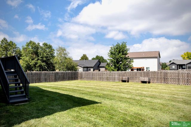 4815 N 162 Street, Omaha, NE 68116