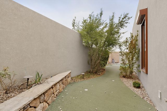 6232 Ghost Flower Trail NE, Albuquerque, NM 87111