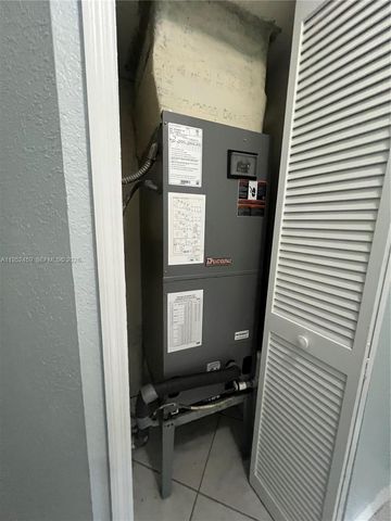 8814 W Flagler St 218, Miami, FL 33174