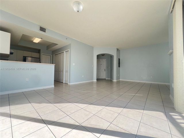 8814 W Flagler St 218, Miami, FL 33174