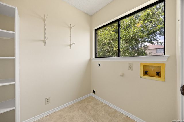 1073 Stone Trl, New Braunfels, TX 78130
