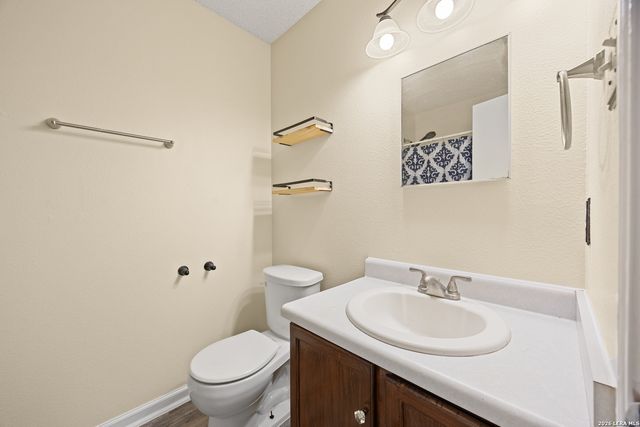 1073 Stone Trl, New Braunfels, TX 78130