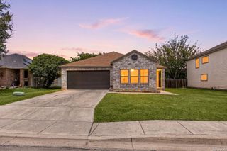 1073 Stone Trl, New Braunfels, TX 78130