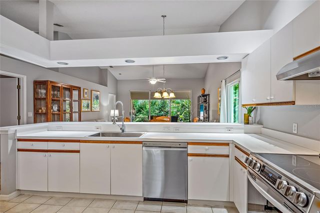 4481 ASCOT CIRCLE N, Sarasota, FL 34235