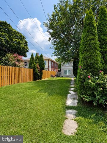 825 MARYLAND AVE, York, PA 17404