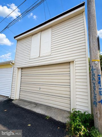 825 MARYLAND AVE, York, PA 17404
