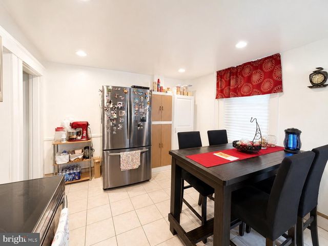 825 MARYLAND AVE, York, PA 17404