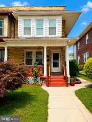 825 MARYLAND AVE, York, PA 17404