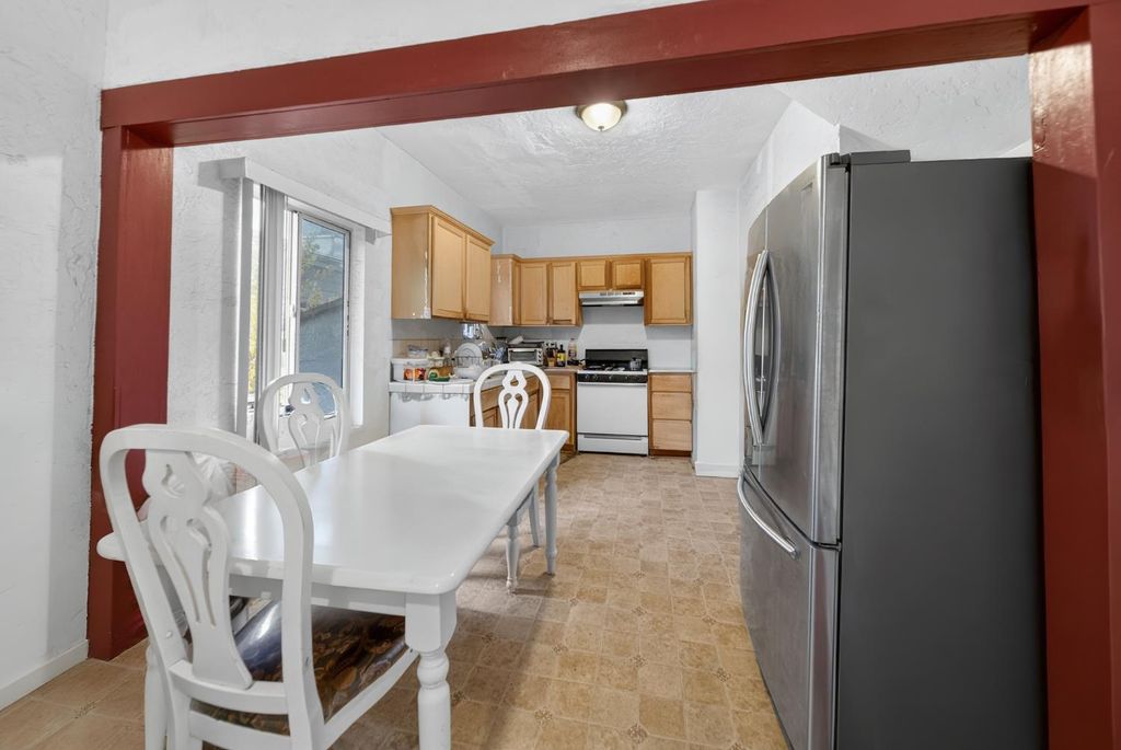 849 B, Fresno, CA 93706